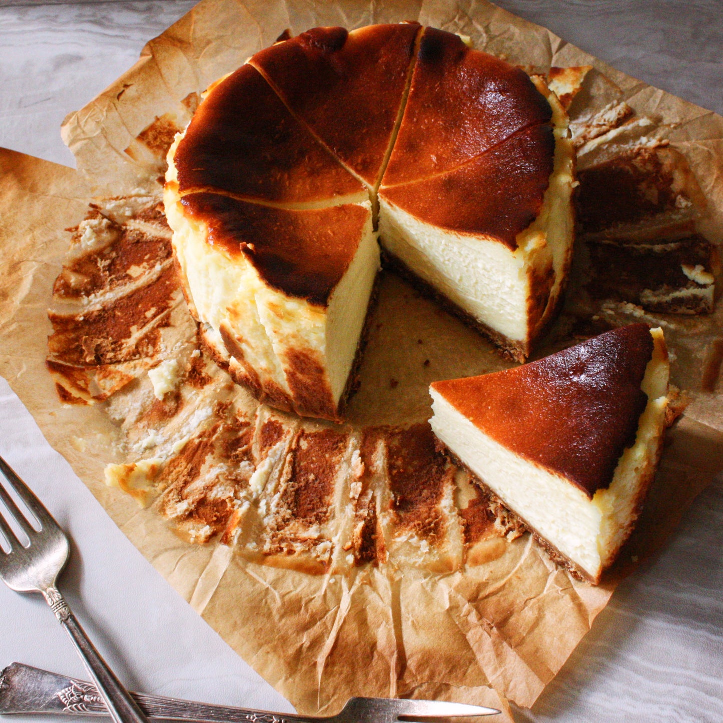 Osmanthus Basque Cheesecake